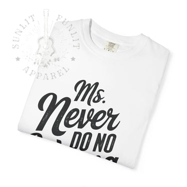 Wallen Ms Never Do No Wrong Comfort Colors Tee - Sunlit Funlit Country Music Tees